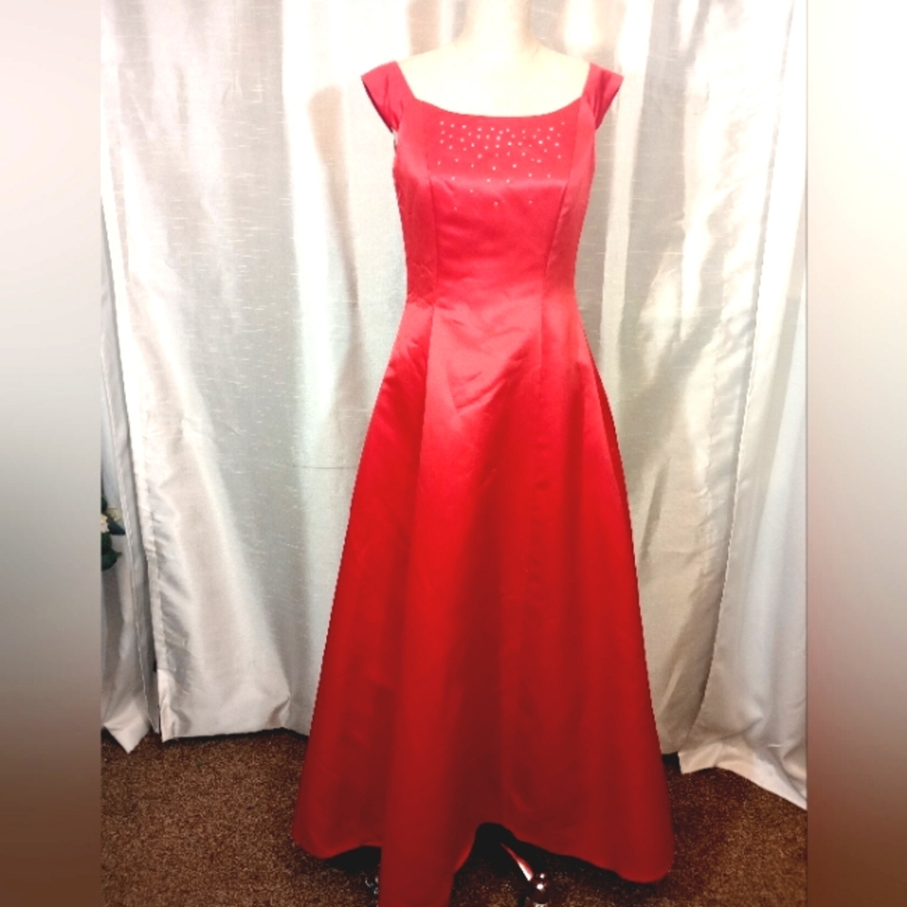 Delilta Vintage A-Line Formal, Red Satin, Long Beaded bodice,ZipUp,Wide Straps,5